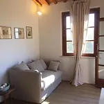 Oliveta Del Con Grande Giardino 500mt Dal Centro 펜션 시에나