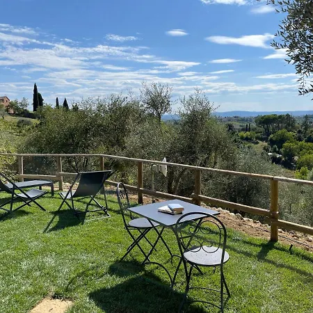 Oliveta Del Con Grande Giardino 500mt Dal Centro 펜션